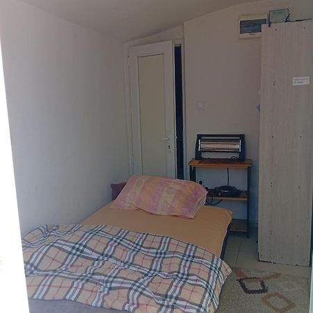 Monte Room 포드고리차 외부 사진